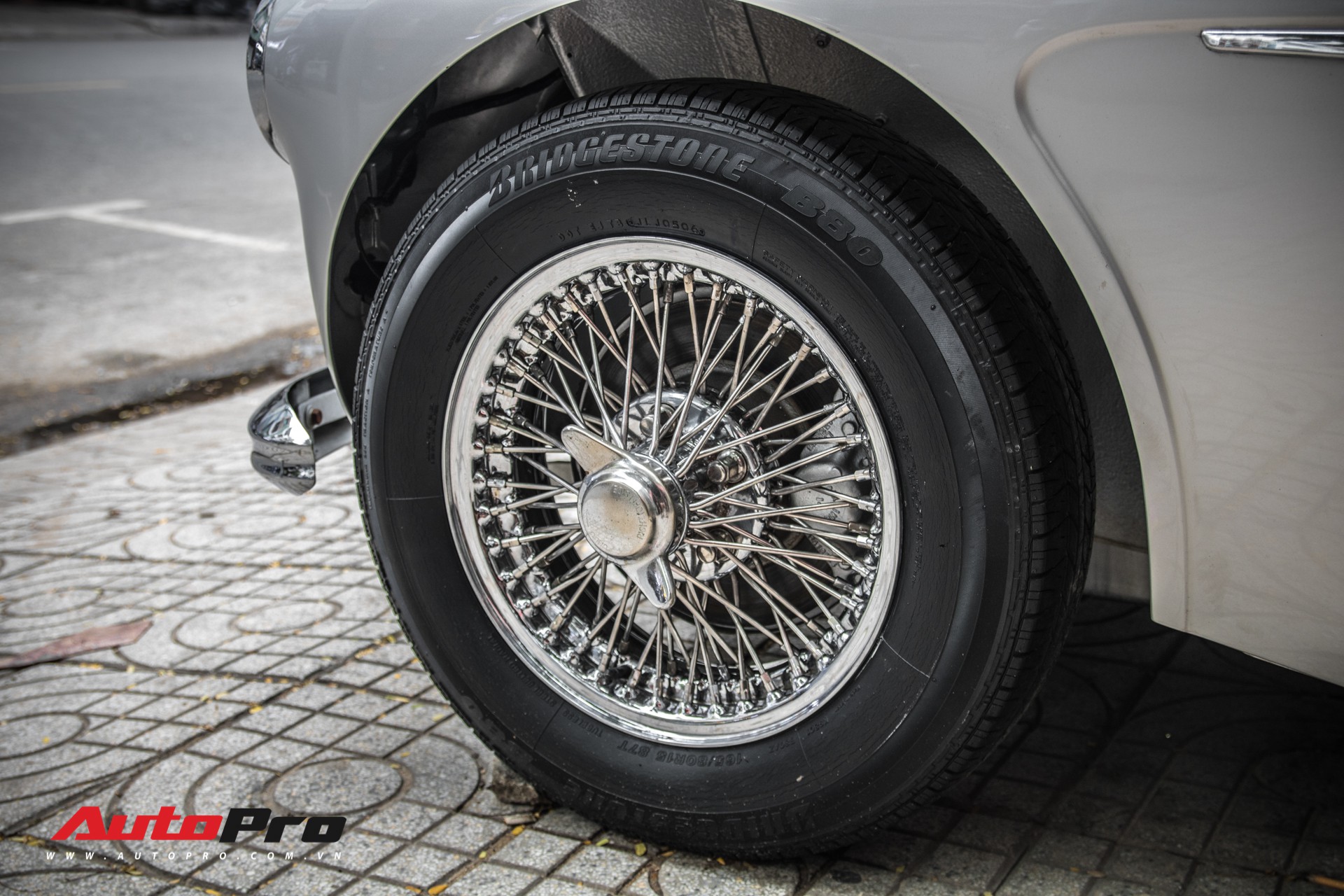 Rare Austin-Healey 3000 Mk II 55-year-old of Saigon car enthusiasts - Photo 7. Rare Austin-Healey 3000 Mk II 55-year-old of Saigon car enthusiasts - Photo 7.