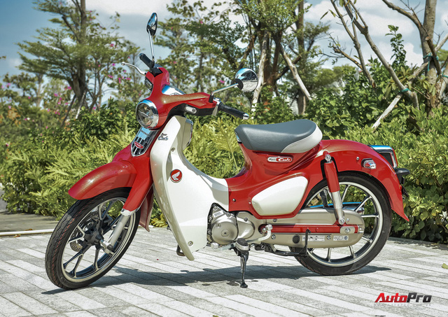 Đại lý xe máy tư nhân chết dần trước sức ép chính hãng tại Việt Nam - Ảnh 1. Đại lý xe máy tư nhân chết dần trước sức ép chính hãng tại Việt Nam - Ảnh 1.