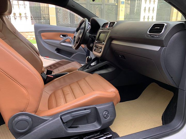 D&iacute;nh dớp lỗi hộp số, Volkswagen Scirocco 2010 chỉ rao b&aacute;n ngang Hyundai Grand i10 - Ảnh 5.