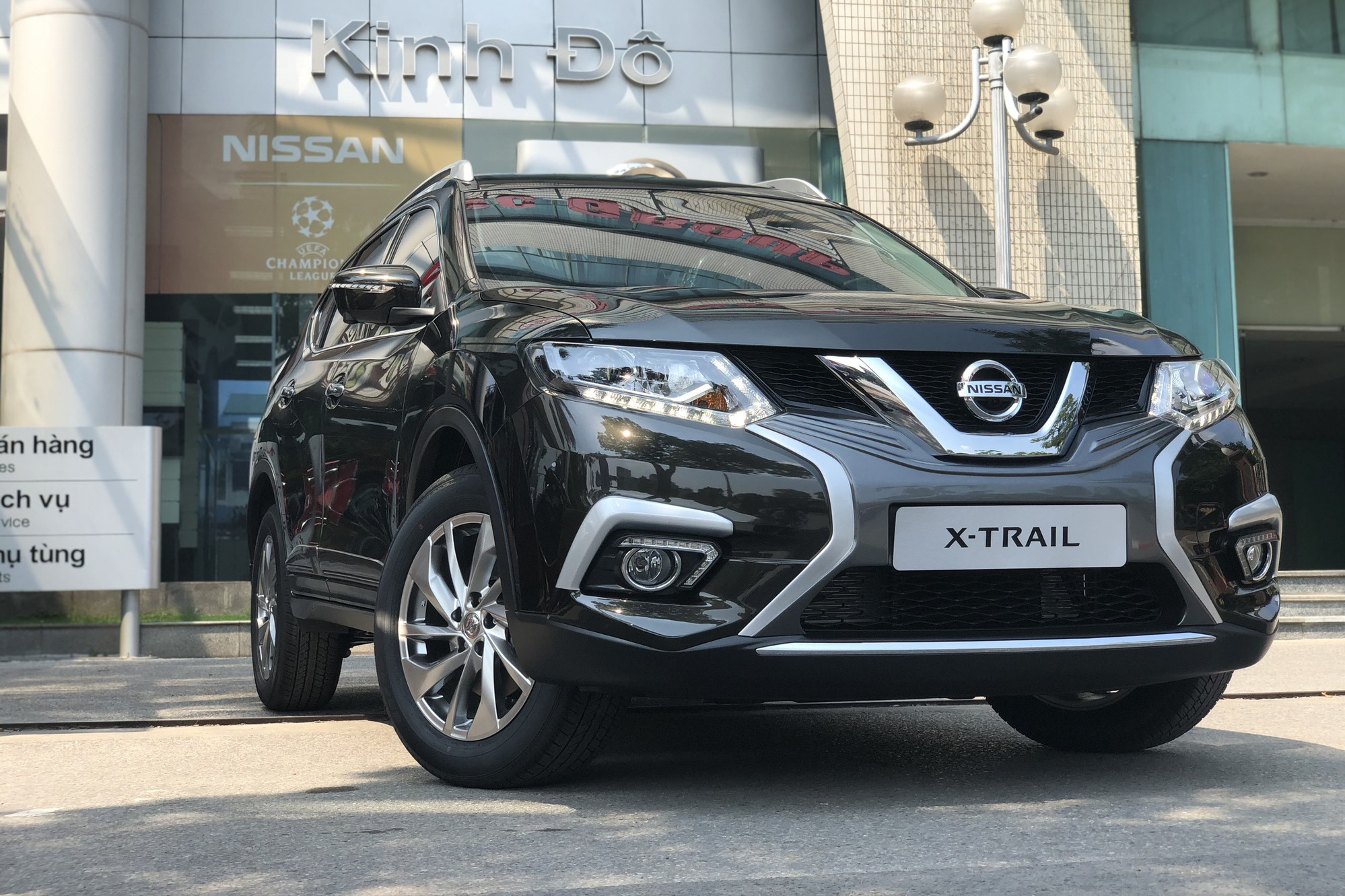 Nissan XTrail 2020 facelift giá 21 tỷ đồng sắp về Việt Nam có gì