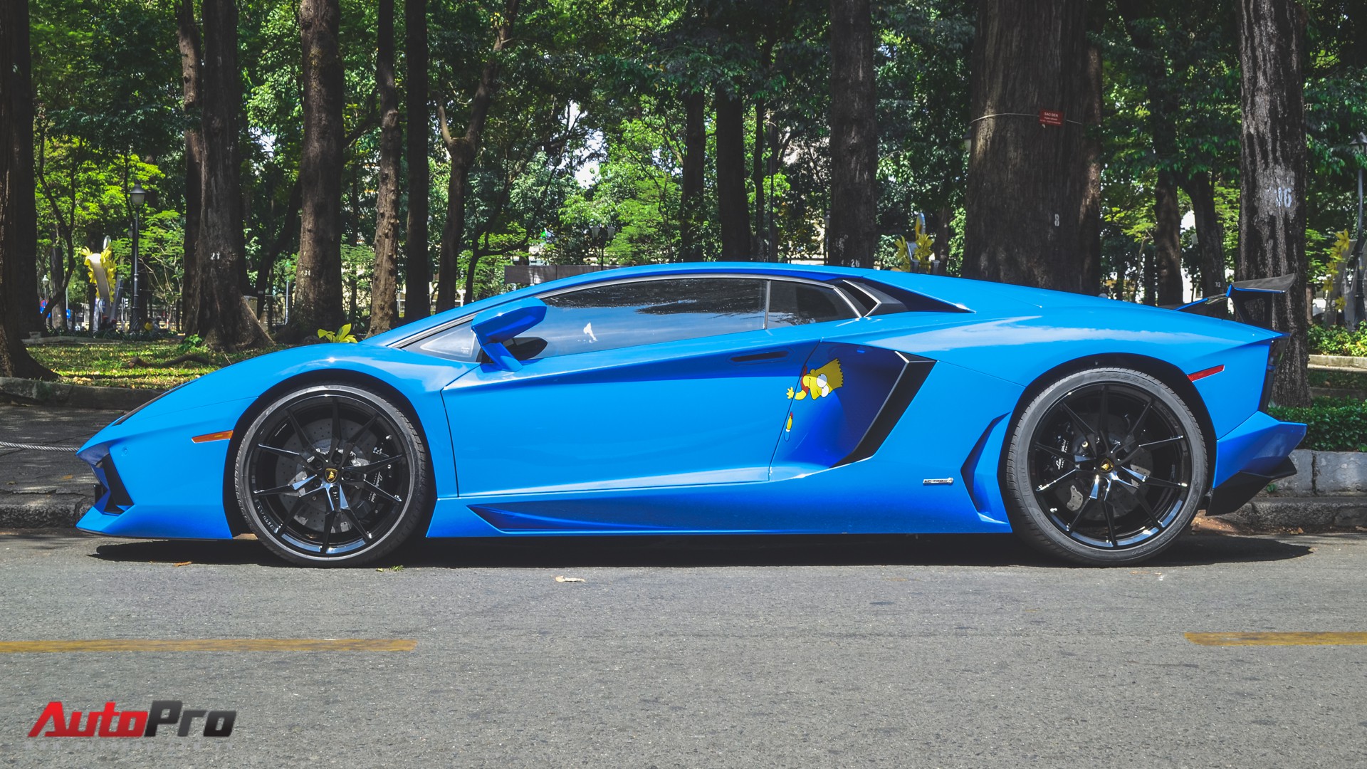 Si&ecirc;u xe Lamborghini Aventador xanh dương độc nhất Việt Nam xuất h&agrave;nh đầu năm - Ảnh 12.