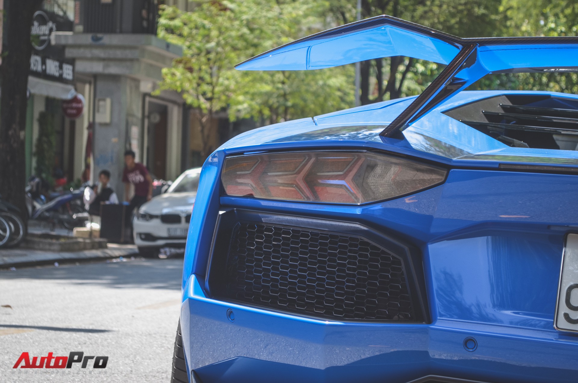 Si&ecirc;u xe Lamborghini Aventador xanh dương độc nhất Việt Nam xuất h&agrave;nh đầu năm - Ảnh 8.