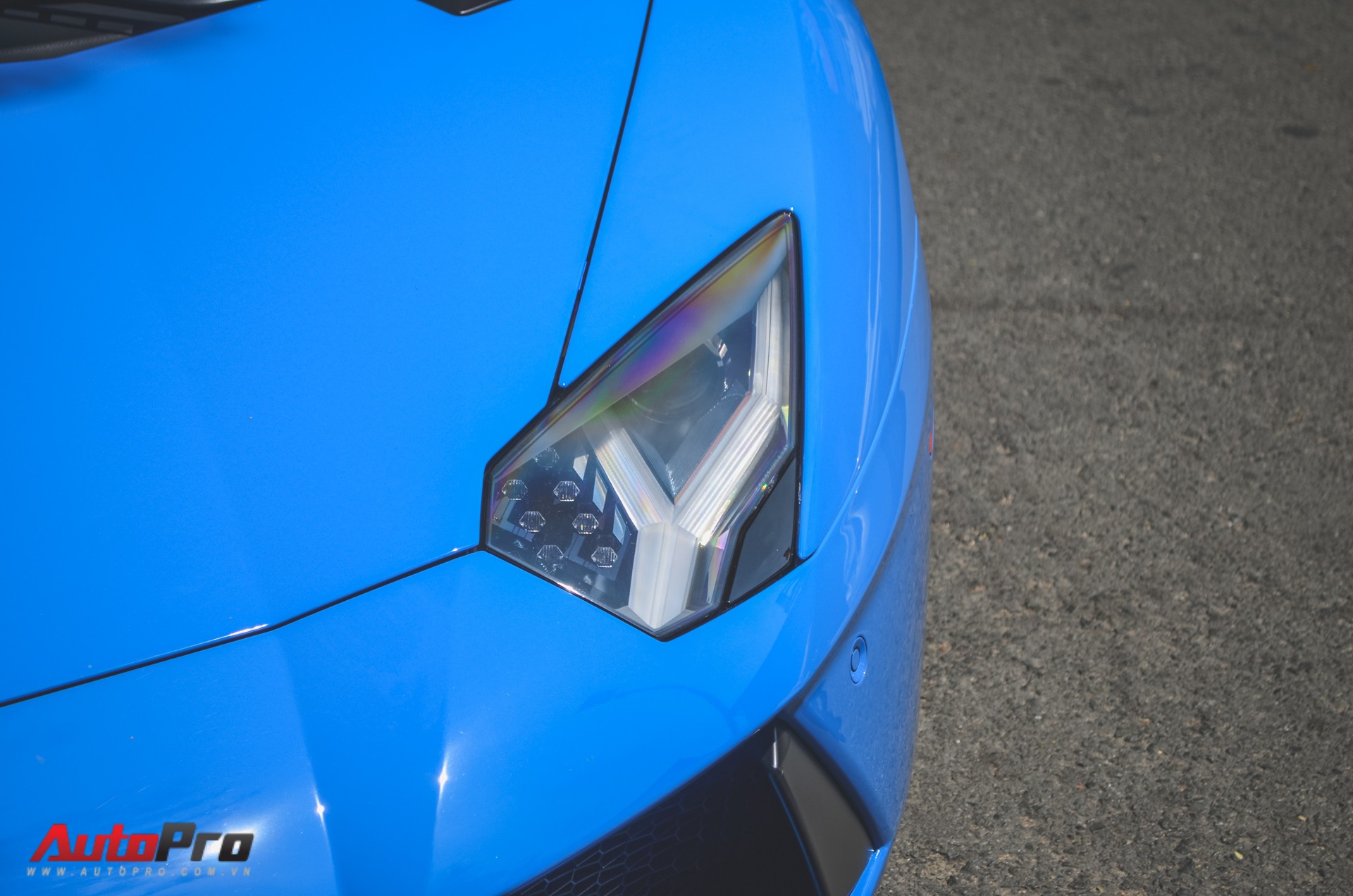 Si&ecirc;u xe Lamborghini Aventador xanh dương độc nhất Việt Nam xuất h&agrave;nh đầu năm - Ảnh 7.