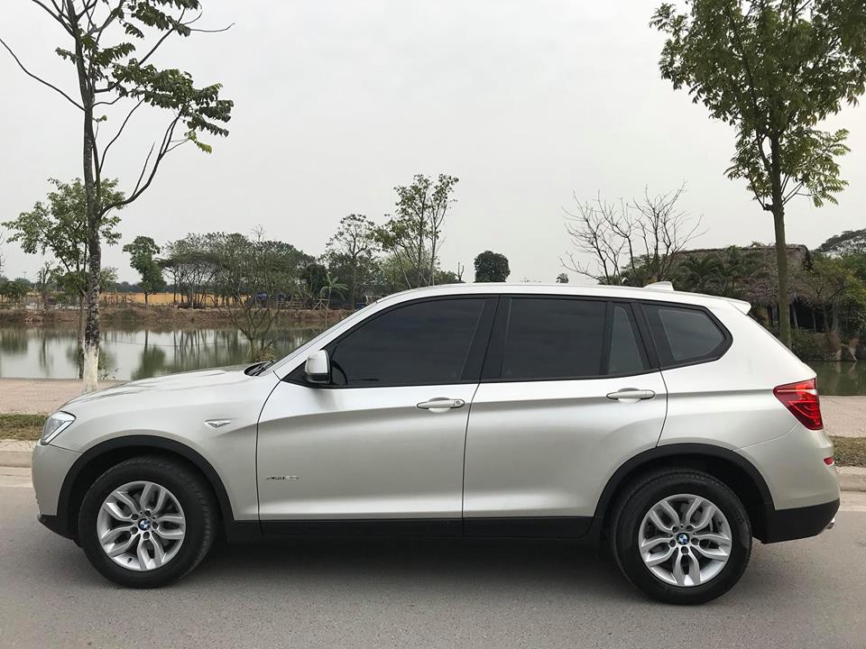 BMW X3 xDrive 2015 đi hơn 30.000km rao bán lại giá ngang 320i mới