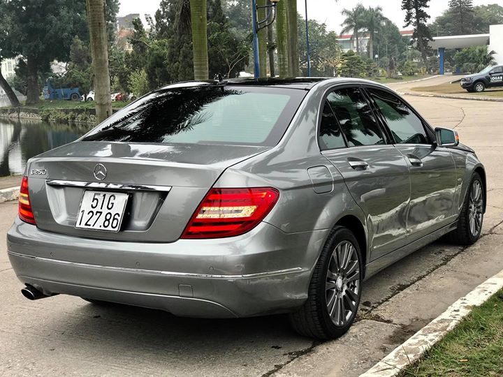 Đánh giá có nên mua Mercedes C250 2018 cũ không