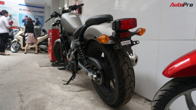 Honda Rebel 300 ngày đầu bán tại Việt Nam: Lạc lõng, không bị thổi giá nhưng khan hàng - Ảnh 6. Honda Rebel 300 ngày đầu bán tại Việt Nam: Lạc lõng, không bị thổi giá nhưng khan hàng - Ảnh 6.