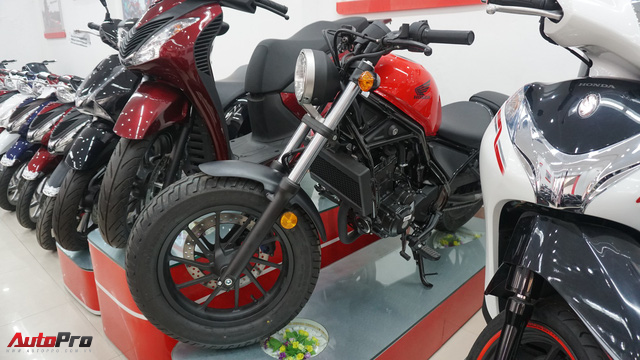 Honda Rebel 300 ngày đầu bán tại Việt Nam: Lạc lõng, không bị thổi giá nhưng khan hàng - Ảnh 7. Honda Rebel 300 ngày đầu bán tại Việt Nam: Lạc lõng, không bị thổi giá nhưng khan hàng - Ảnh 7.