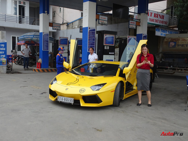 Nhìn lại Car & Passion ngày 3: Hành trình đi Ninh Bình nhẹ nhàng hơn sau chặng đường khó lên Sapa - Ảnh 37. Nhìn lại Car & Passion ngày 3: Hành trình đi Ninh Bình nhẹ nhàng hơn sau chặng đường khó lên Sapa - Ảnh 37.