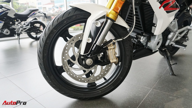 Cận cảnh BMW G 310 R - Nakedbike giá mềm cho biker mới chơi xe tại Việt Nam - Ảnh 16.
