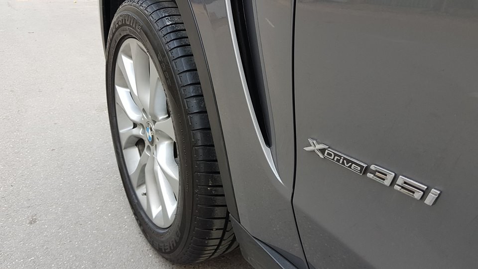 BMW X5 đi 4 năm khấu hao bằng một chiếc BMW 320i mới của THACO phân phối - Ảnh 5. BMW X5 đi 4 năm khấu hao bằng một chiếc BMW 320i mới của THACO phân phối - Ảnh 5.