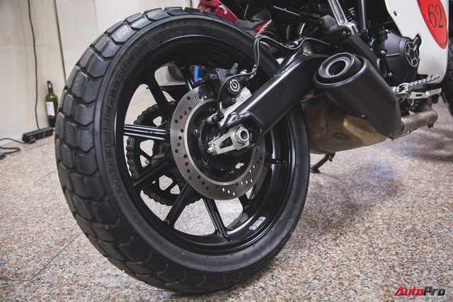 Hy sinh sự thực dụng bằng cái đẹp, biker Việt biến Ducati Scrambler Sixty2 sang kiểu dáng Cafe Racer - Ảnh 14.