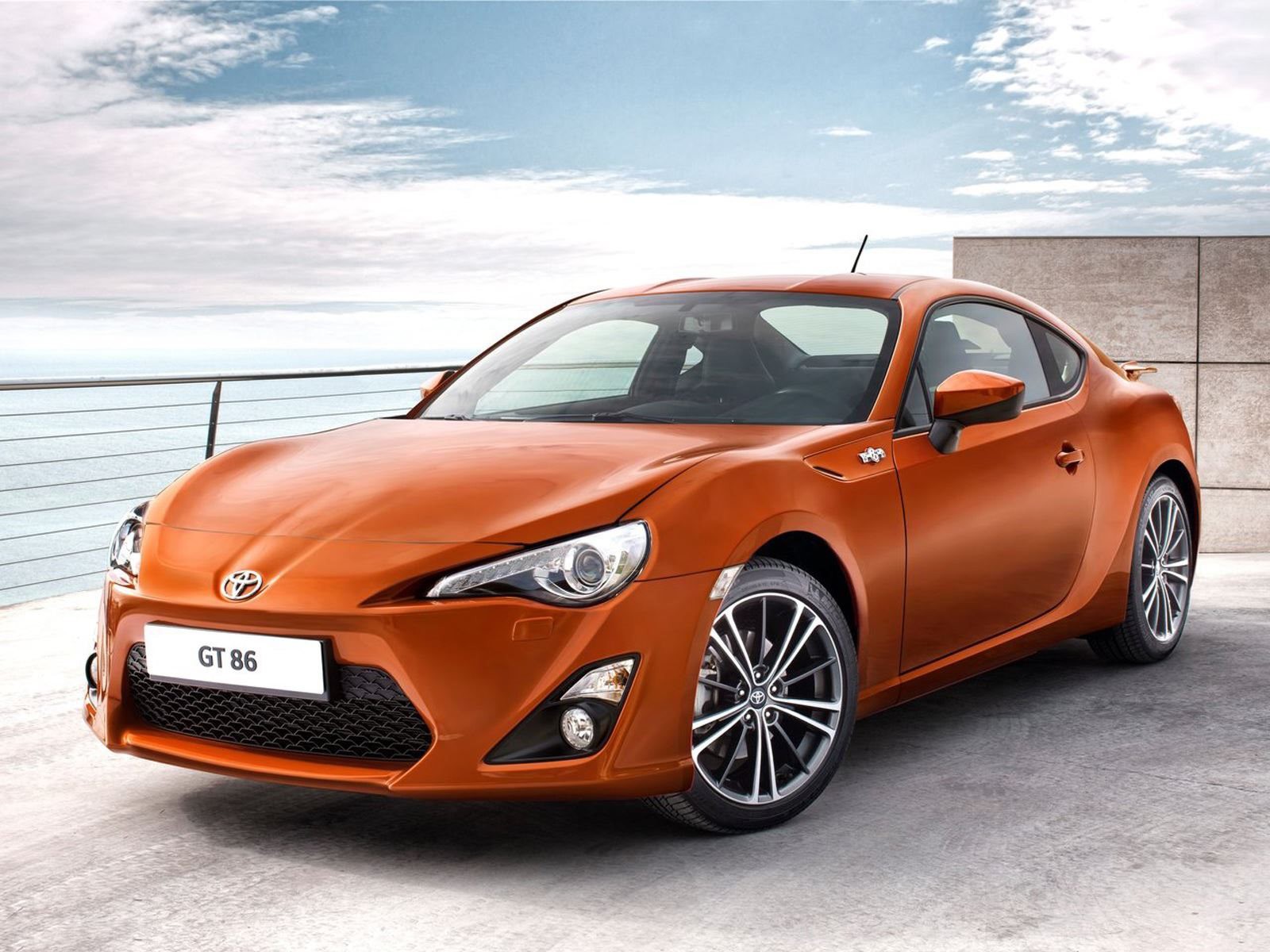 Тойота gt 86 2018