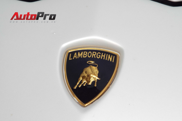 Bộ đôi Lamborghini Aventador độ khủng và Rolls-Royce Phantom chưa biển dạo chơi tại Hải Phòng - Ảnh 9.
