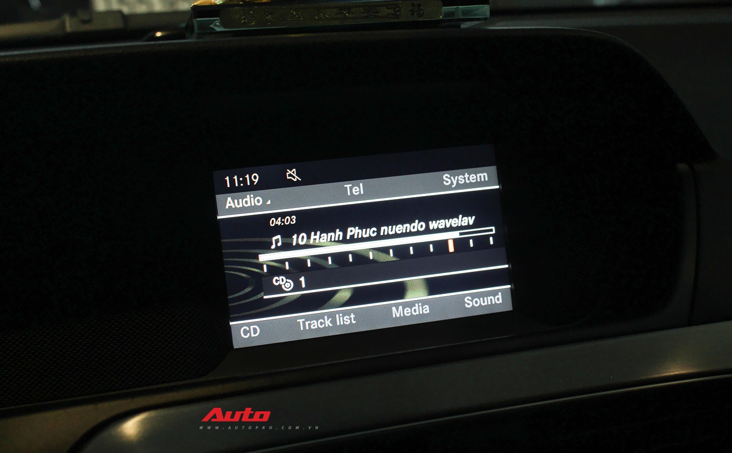 Mercedes-Benz C300 AMG 2010 đi hơn 100.000km rao bán lại giá gần 700 triệu đồng - Ảnh 14. Mercedes-Benz C300 AMG 2010 đi hơn 100.000km rao bán lại giá gần 700 triệu đồng - Ảnh 14.