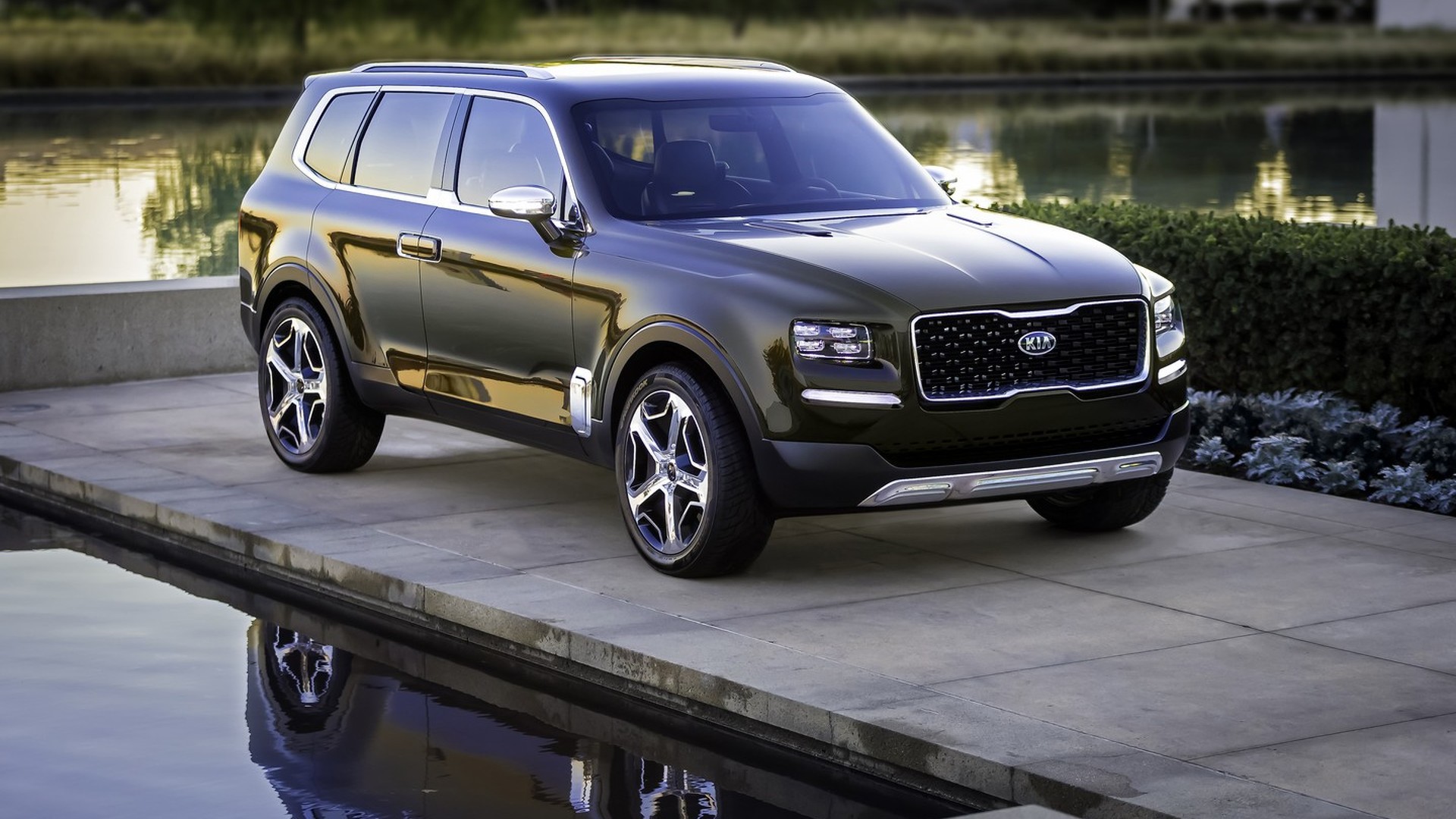 SUVs  Crossovers  Small MidSize  Larger Vehicles With Optional AWD   Kia