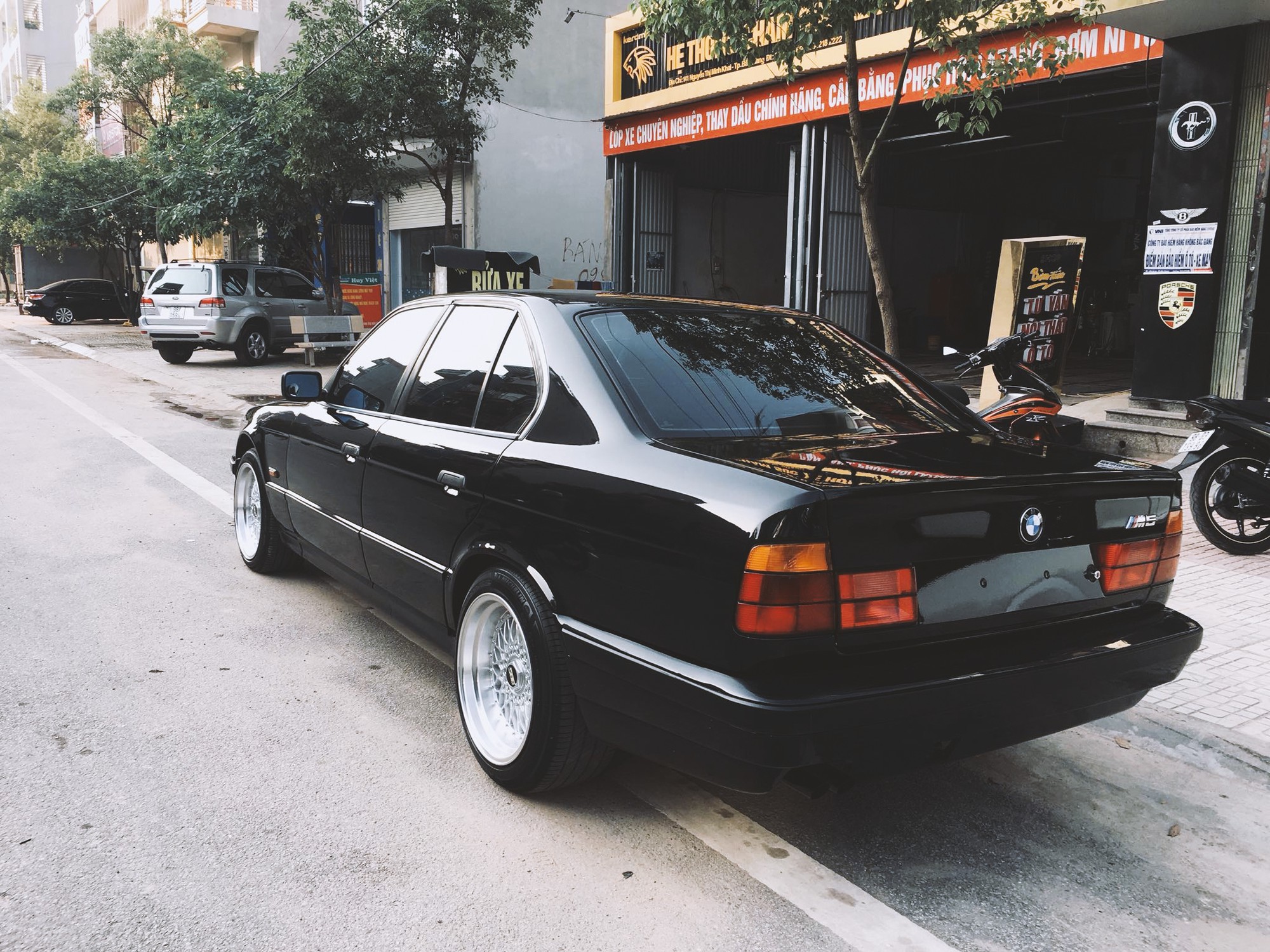 BMW 525i E34 sx 1996 cũ giá chỉ 20 nghìn đô  YouTube