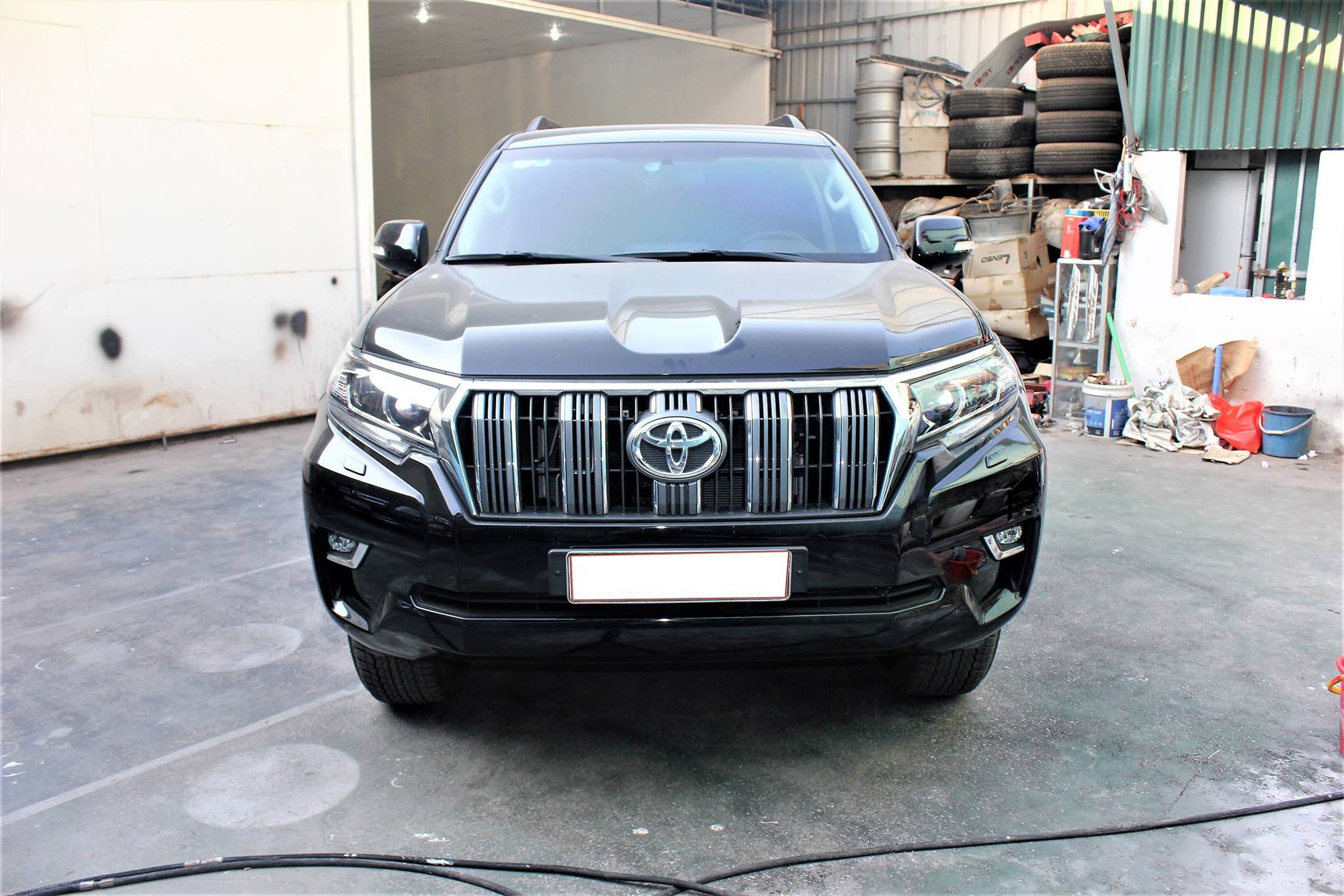 Toyota Prado Vx 2018 Bản “Full Option” Chạy Lướt 7.000 Km Giá Hơn 2,8 Tỷ  Đồng