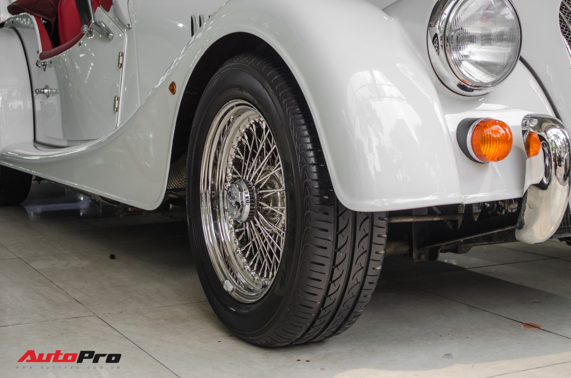 Discover Morgan Plus 4 - British car for Vietnamese wealthy vintage enthusiasts - Photo 7. Discover Morgan Plus 4 - British car for Vietnamese wealthy vintage enthusiasts - Photo 7.