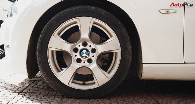BMW mui trần có giá chưa tới 1 tỷ đồng sau 4 vạn km - Ảnh 4.