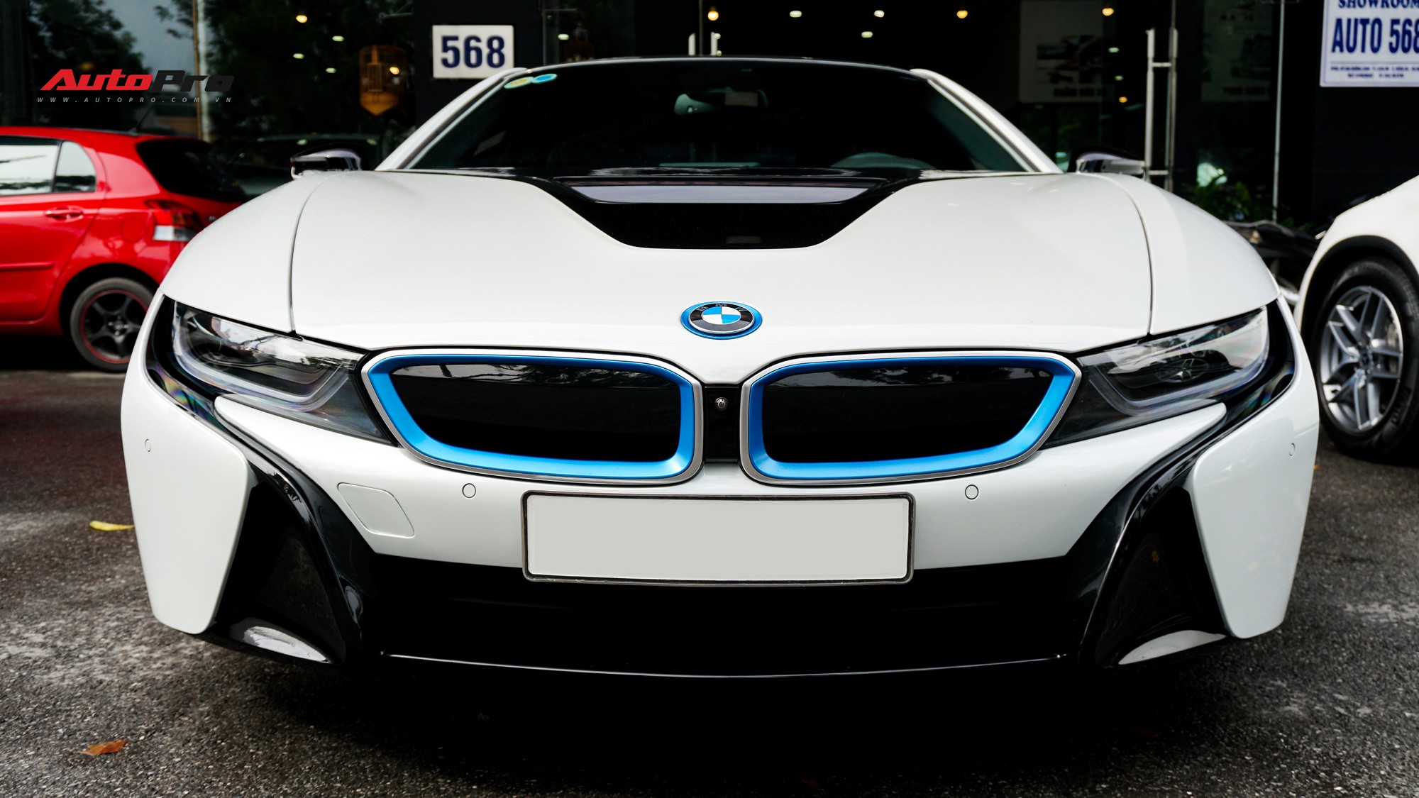 BMW i8  Siêu xe đình đám một thời tụt giá mạnh tại Việt Nam