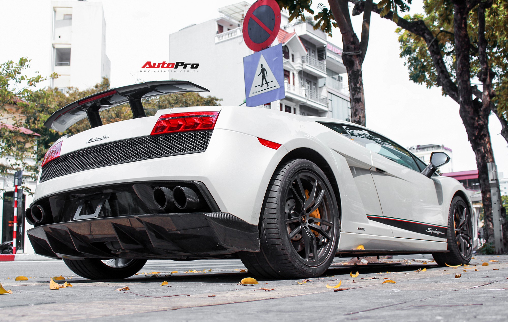 Lamborghini Gallardo LP570-4 Superleggera - siêu xe hàng hiếm của đại gia  Việt tái xuất