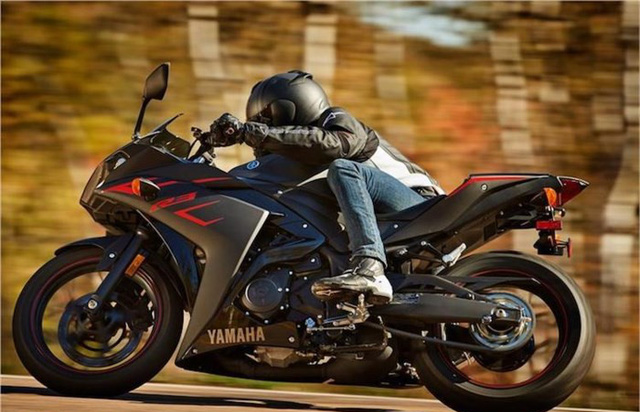 Phanh ABS sẽ là tùy chọn trên Yamaha R3 2018 - Ảnh 1.