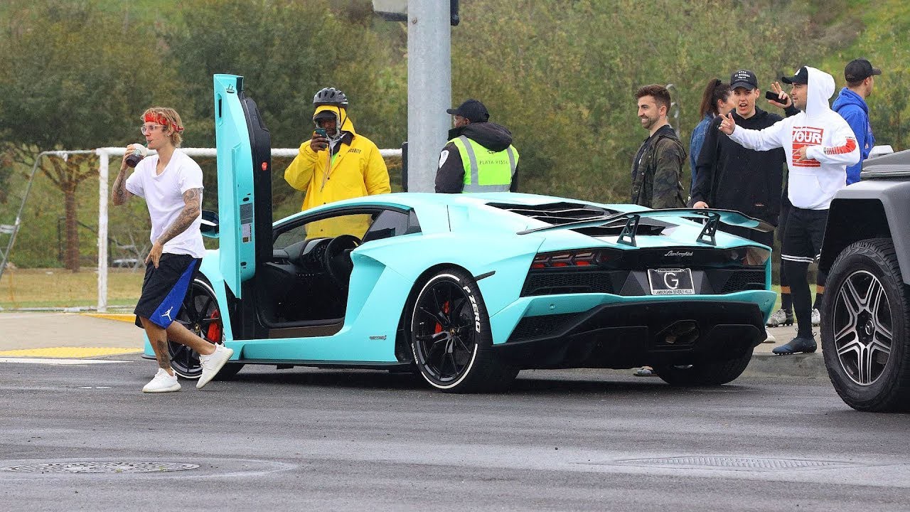 Justin Bieber tậu Lamborghini Aventador S mới, giá không dưới  USD