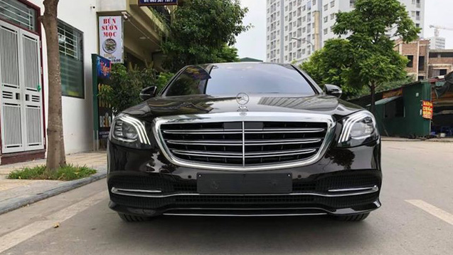 Đại gia Hà Nội chấp nhận lỗ hơn nửa tỷ đồng để bán lại Mercedes-Benz S450 L mới tậu - Ảnh 1.