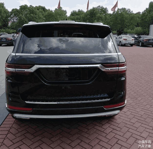 Zotye T900: Bản sao Range Rover Sport có giá chỉ ngang Hyundai Tucson - Ảnh 4.