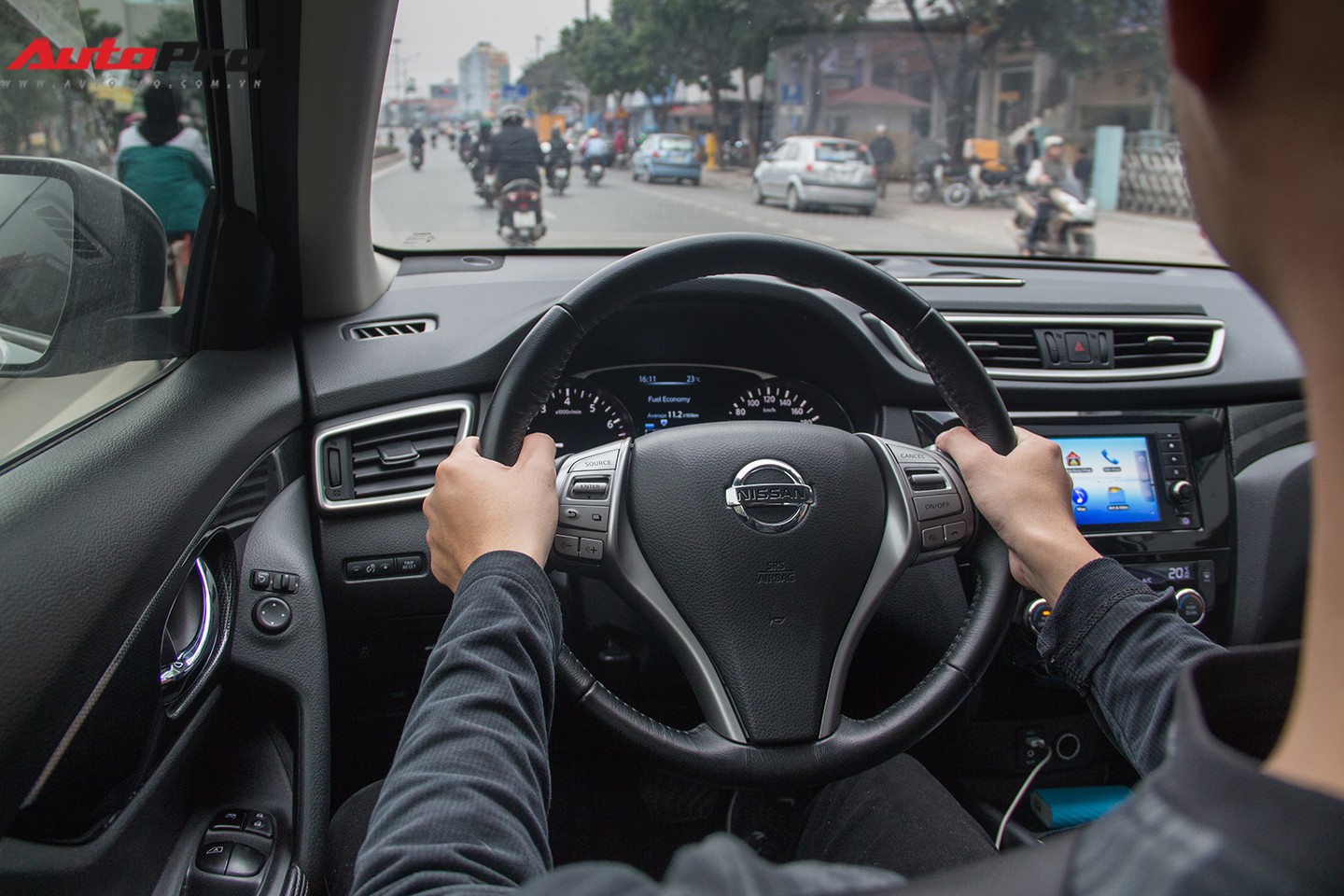 Đánh giá Nissan X-Trail sau 1 tuần sử dụng: Crossover cần sự kiên nhẫn - Ảnh 11. Đánh giá Nissan X-Trail sau 1 tuần sử dụng: Crossover cần sự kiên nhẫn - Ảnh 11.