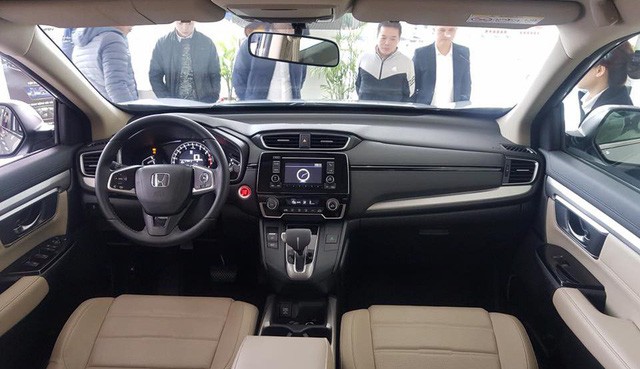 Giá xe Honda CR-V 2018 cao hơn dự kiến: Người trong cuộc nói gì? - Ảnh 3. Giá xe Honda CR-V 2018 cao hơn dự kiến: Người trong cuộc nói gì? - Ảnh 3.