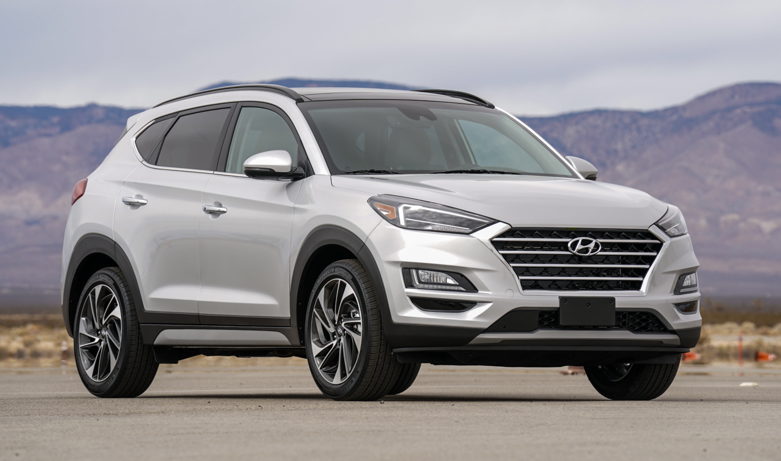 Hyundai Tucson 2019 với nội thất kiểu Santa Fe rục rịch ra