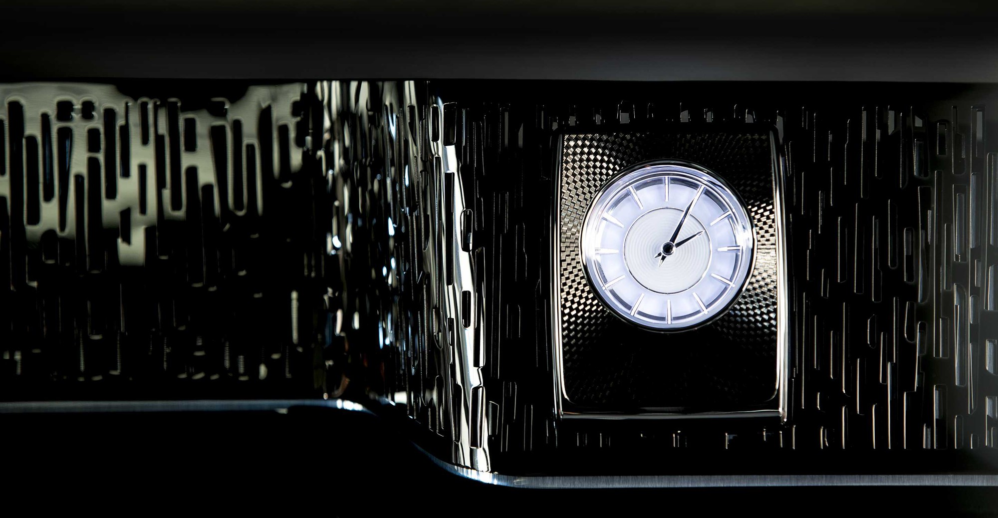 This custom RollsRoyce Phantom features 3000 shimmering feathers and a  motherofpearl clock  see inside