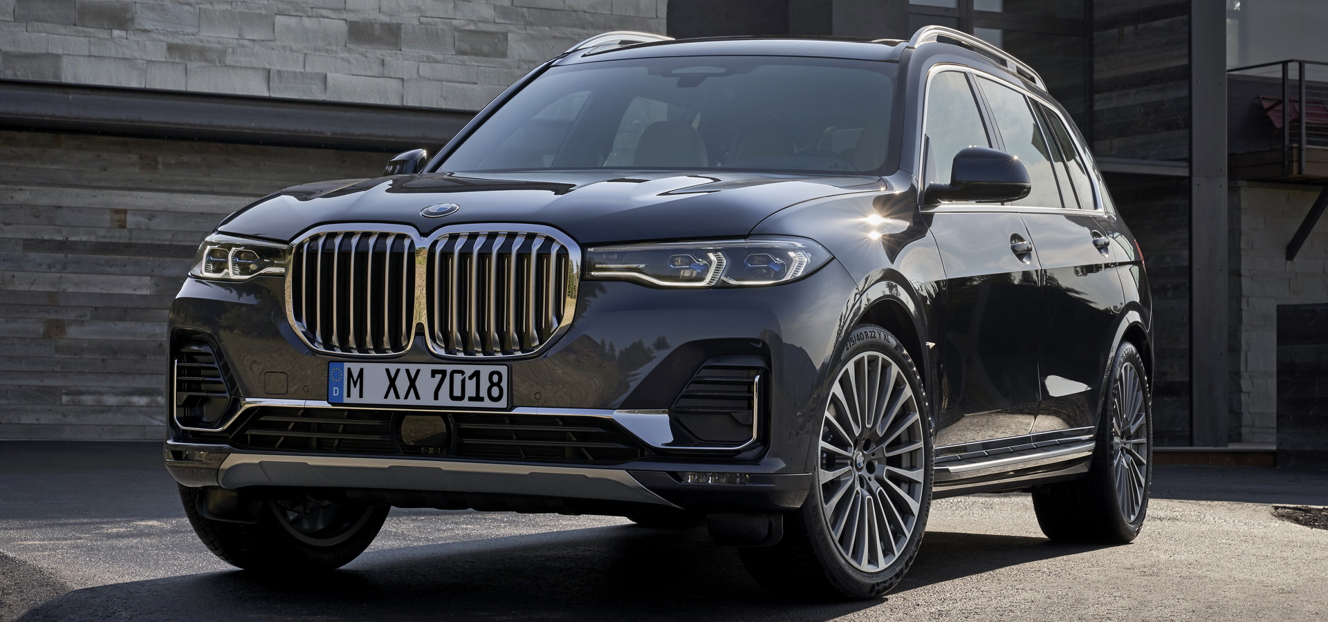 Đừng ai chê lưới tản nhiệt của BMW to nữa vì họ bảo đúng và còn làm nó to hơn nữa - Ảnh 1. Đừng ai chê lưới tản nhiệt của BMW to nữa vì họ bảo đúng và còn làm nó to hơn nữa - Ảnh 1.