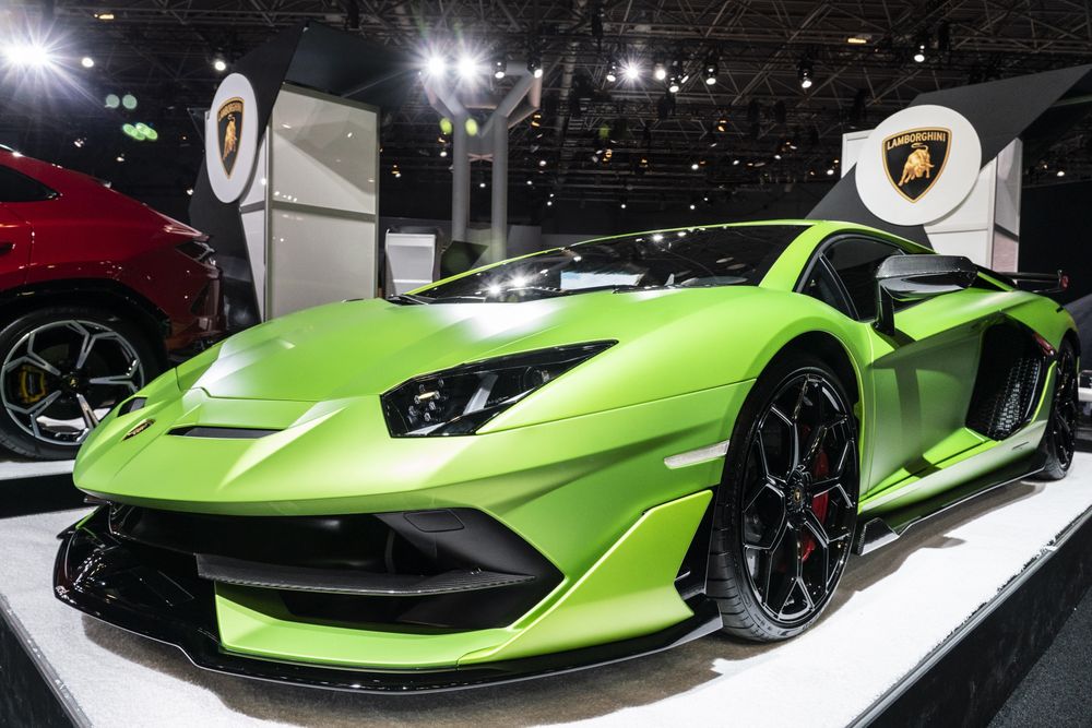 Urus đắt khách nhưng Volkswagen vẫn tính bán tháo Lamborghini để cạnh tranh Toyota - Ảnh 1. Urus đắt khách nhưng Volkswagen vẫn tính bán tháo Lamborghini để cạnh tranh Toyota - Ảnh 1.