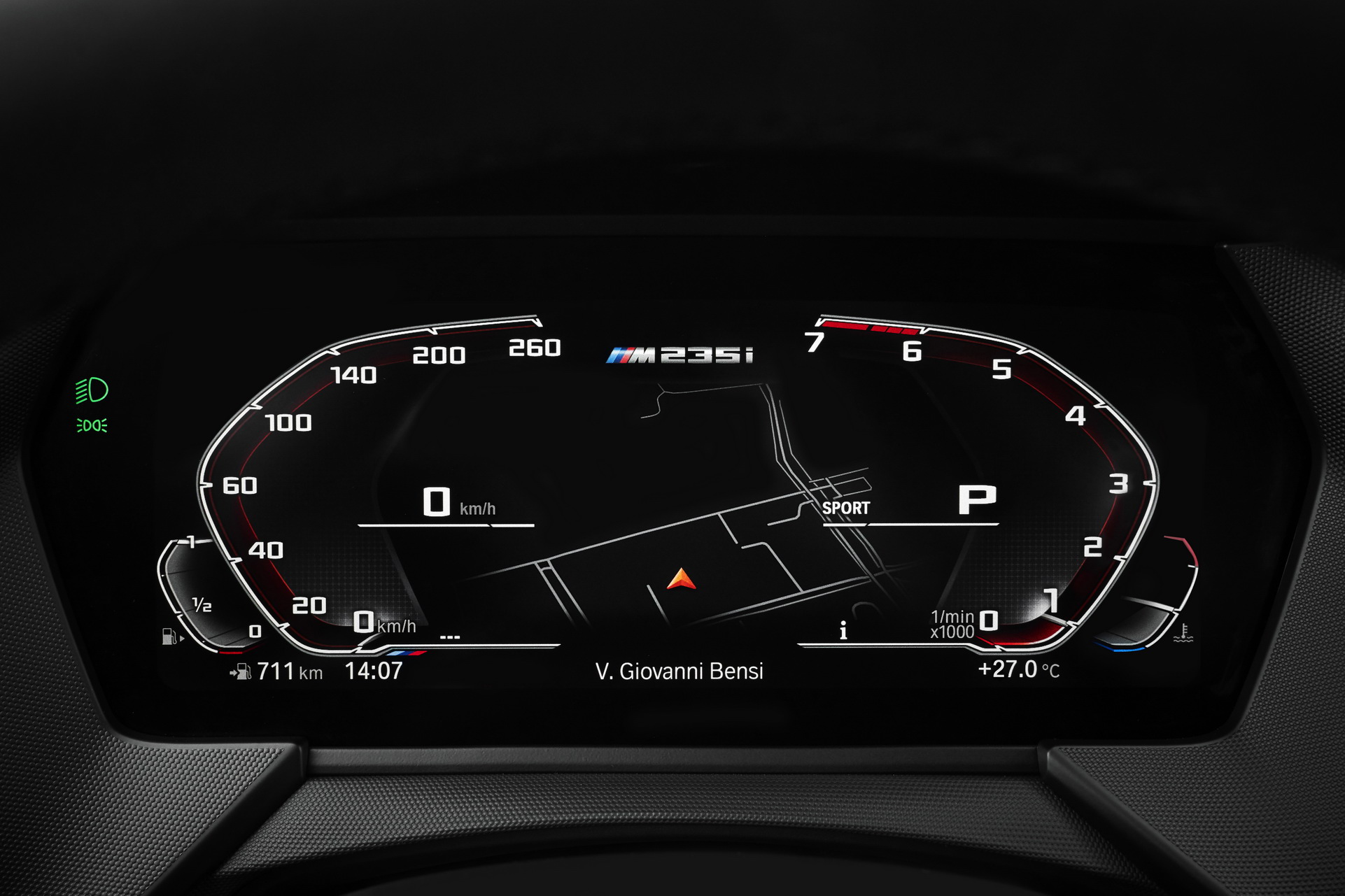 Ra mắt BMW 2-Series Gran Coupe: Cấu mỗi xe BMW một ít để cạnh tranh Mercedes-Benz CLA - Ảnh 11. Ra mắt BMW 2-Series Gran Coupe: Cấu mỗi xe BMW một ít để cạnh tranh Mercedes-Benz CLA - Ảnh 11.