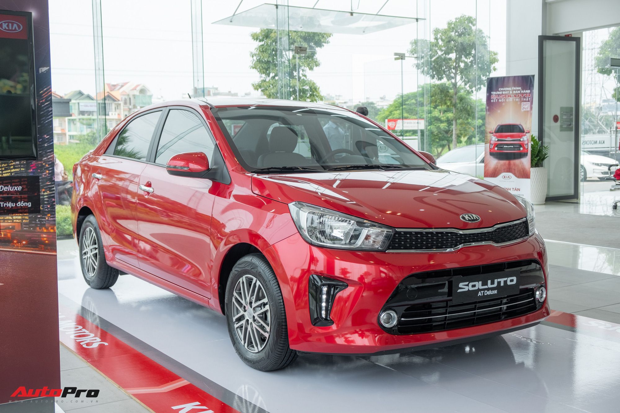 Kia Soluto bán vượt đàn em Morning chỉ sau 2 tháng đến tay khách hàng - Ảnh 1. Kia Soluto bán vượt đàn em Morning chỉ sau 2 tháng đến tay khách hàng - Ảnh 1.