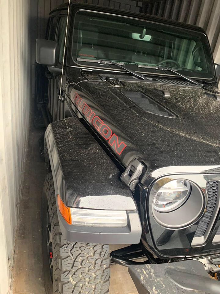 Cặp đôi Jeep Wrangler Rubicon 2019 đầu tiên về Việt Nam, giá khoảng 4 tỷ đồng - Ảnh 4.