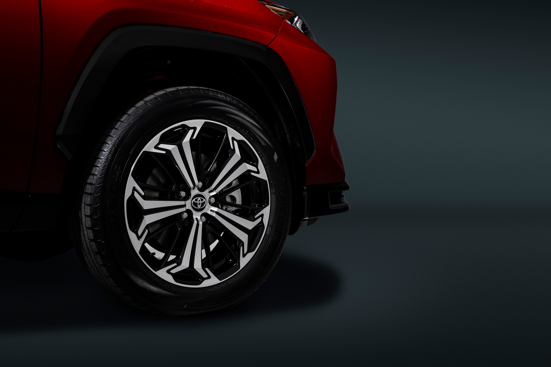 Toyota công bố phiên bản RAV4 mạnh nhất nhưng cũng tiết kiệm nhiên liệu nhất - Ảnh 9. Toyota công bố phiên bản RAV4 mạnh nhất nhưng cũng tiết kiệm nhiên liệu nhất - Ảnh 9.