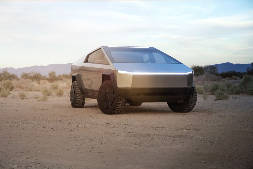 200.000 đơn đặt hàng Tesla Cybertruck: Ảo là chính nhưng đây mới là mục đích sâu xa của Elon Musk - Ảnh 1. 200.000 đơn đặt hàng Tesla Cybertruck: Ảo là chính nhưng đây mới là mục đích sâu xa của Elon Musk - Ảnh 1.