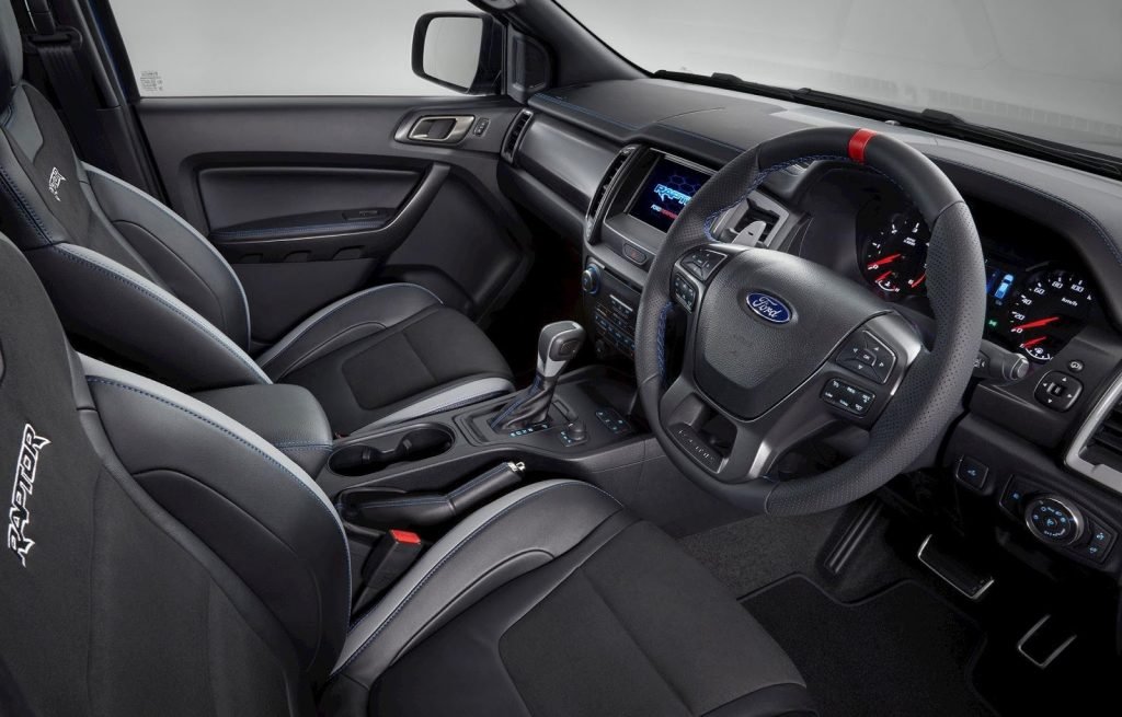 Đại gia tậu Ford F-150 Raptor 2019 đầu tiên tại Quảng Ninh - Ảnh 3.