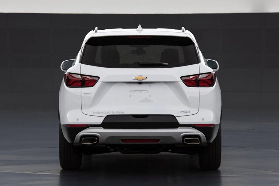 Chevrolet Blazer - SUV 7 chỗ ngang tầm Toyota Fortuner lộ diện, ra mắt chính thức vào tuần sau - Ảnh 3. Chevrolet Blazer - SUV 7 chỗ ngang tầm Toyota Fortuner lộ diện, ra mắt chính thức vào tuần sau - Ảnh 3.