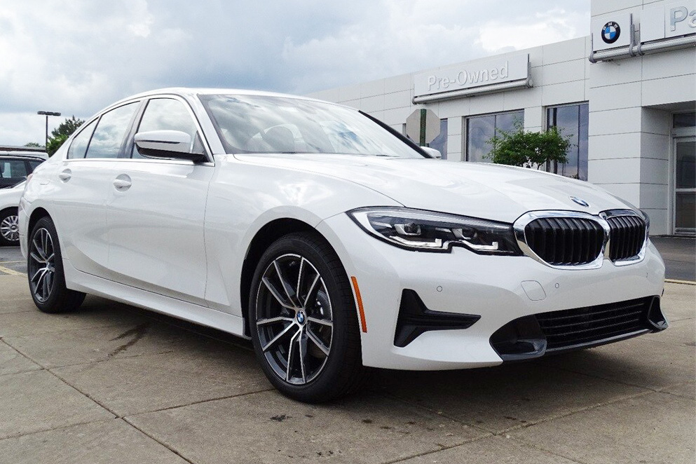 BMW 3-Series phiên bản mới sắp ra mắt tại Việt Nam với giá dự kiến gần 2,2 tỷ đồng - Ảnh 1. BMW 3-Series phiên bản mới sắp ra mắt tại Việt Nam với giá dự kiến gần 2,2 tỷ đồng - Ảnh 1.