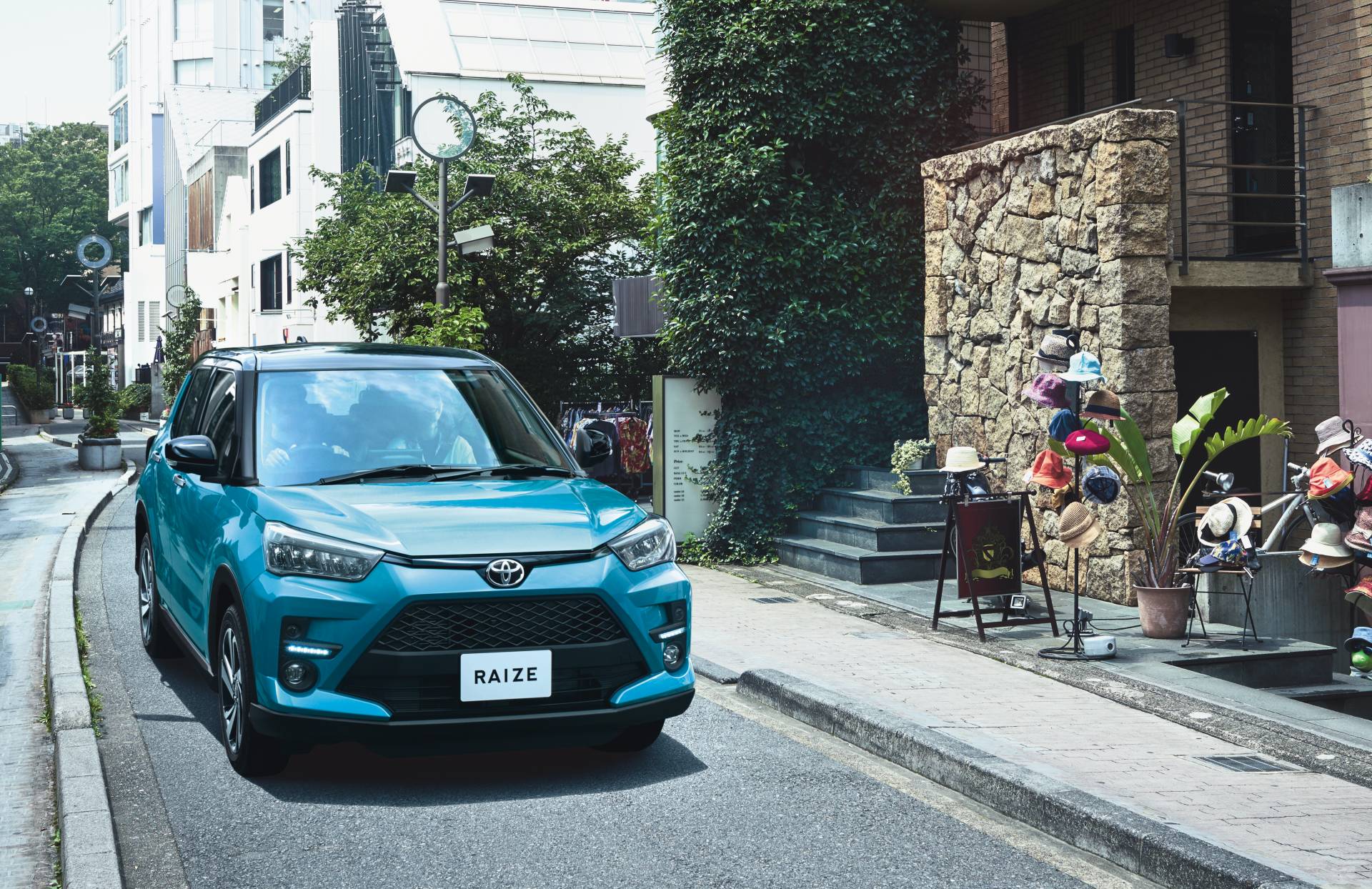 Ra mắt Toyota Raize - Đàn em Rush, cạnh tranh Ford EcoSport - Ảnh 1. Ra mắt Toyota Raize - Đàn em Rush, cạnh tranh Ford EcoSport - Ảnh 1.