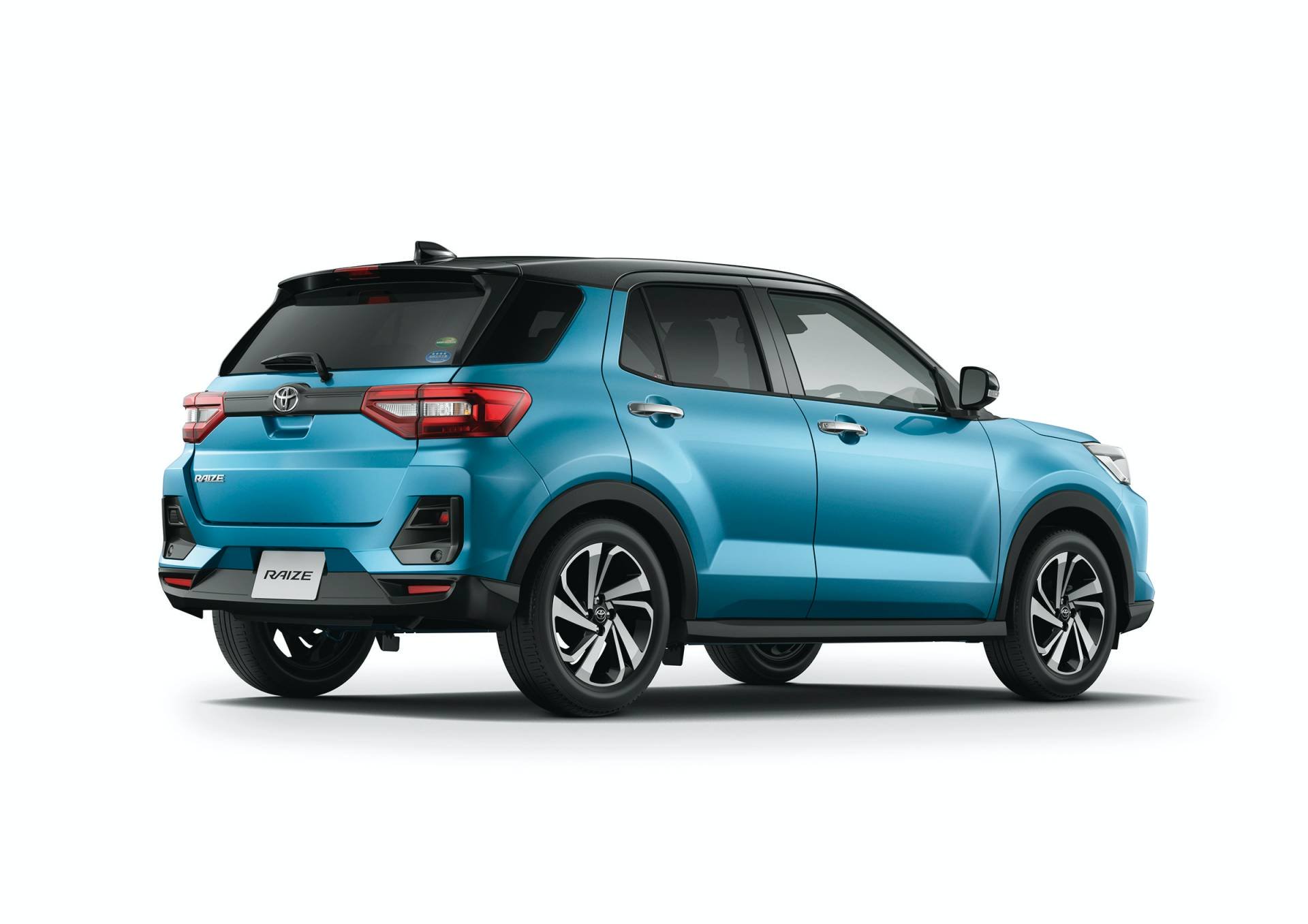 Ra mắt Toyota Raize - Đàn em Rush, cạnh tranh Ford EcoSport