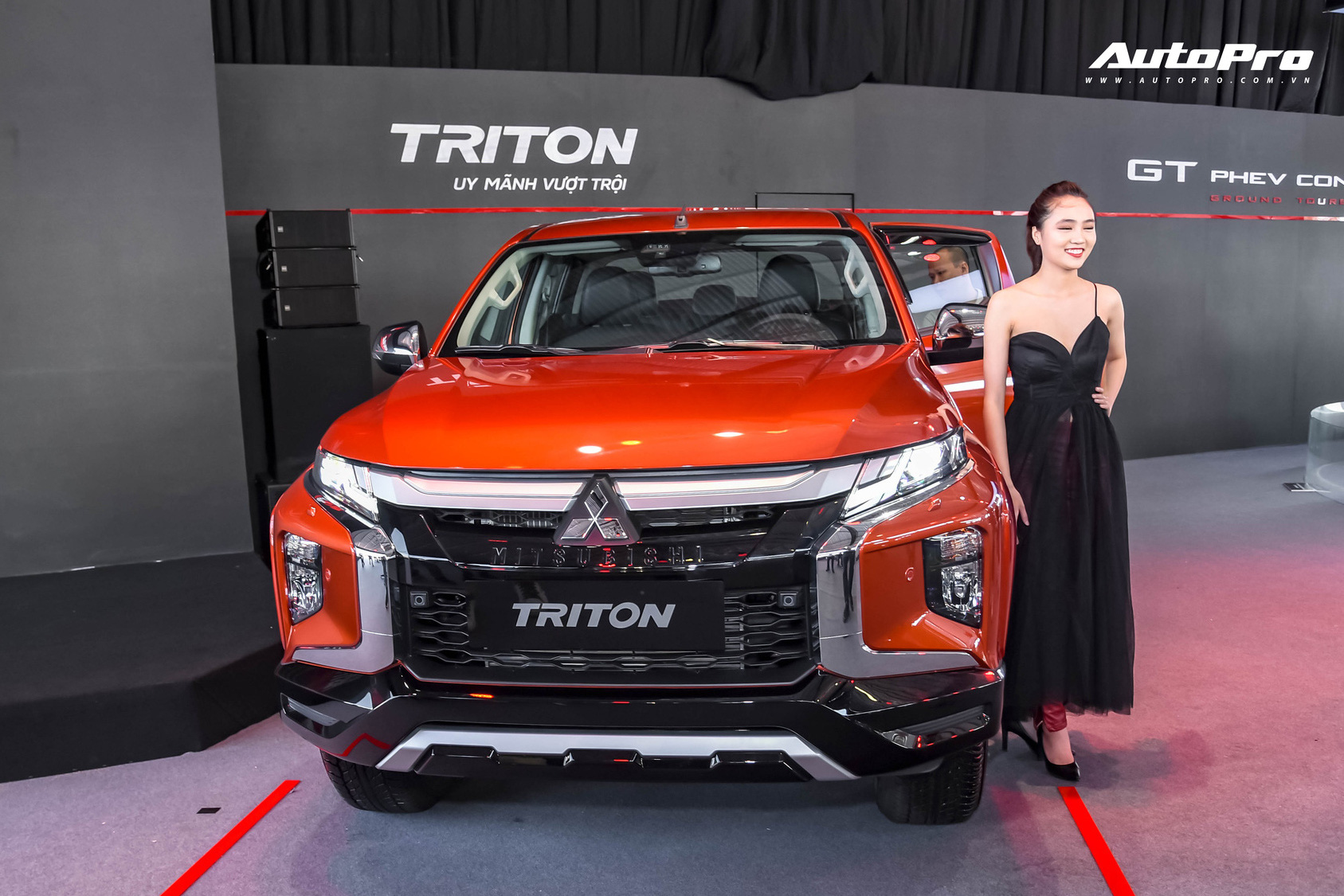 Mitsubishi Triton 4x2 AT Athlete 1 Cầu