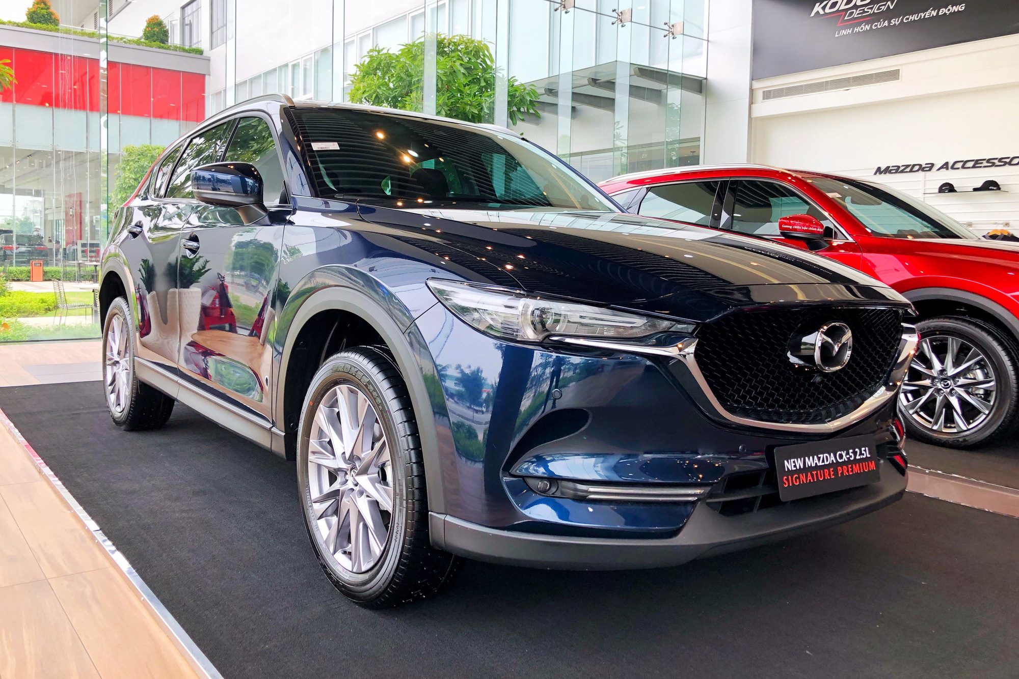 Mazda CX-8 giảm giá kỷ lục 100 triệu đồng, phiên bản ‘giá rẻ’ lên lịch bán ra, gần ngang CX-5 - Ảnh 4.