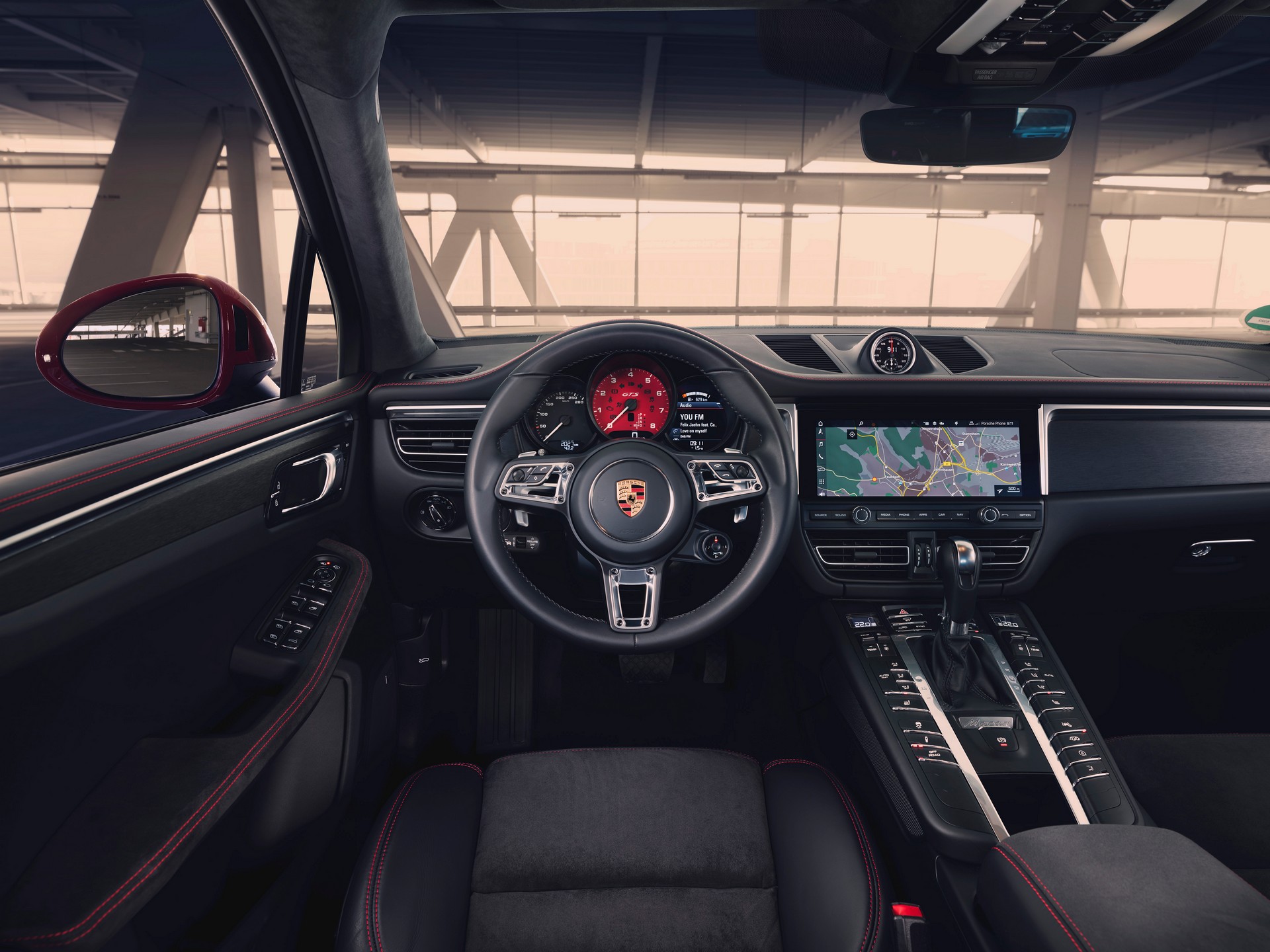 Ra mắt Porsche Macan GTS mới: Baby Turbo trở lại, lợi hại hơn - Ảnh 4. Ra mắt Porsche Macan GTS mới: Baby Turbo trở lại, lợi hại hơn - Ảnh 4.
