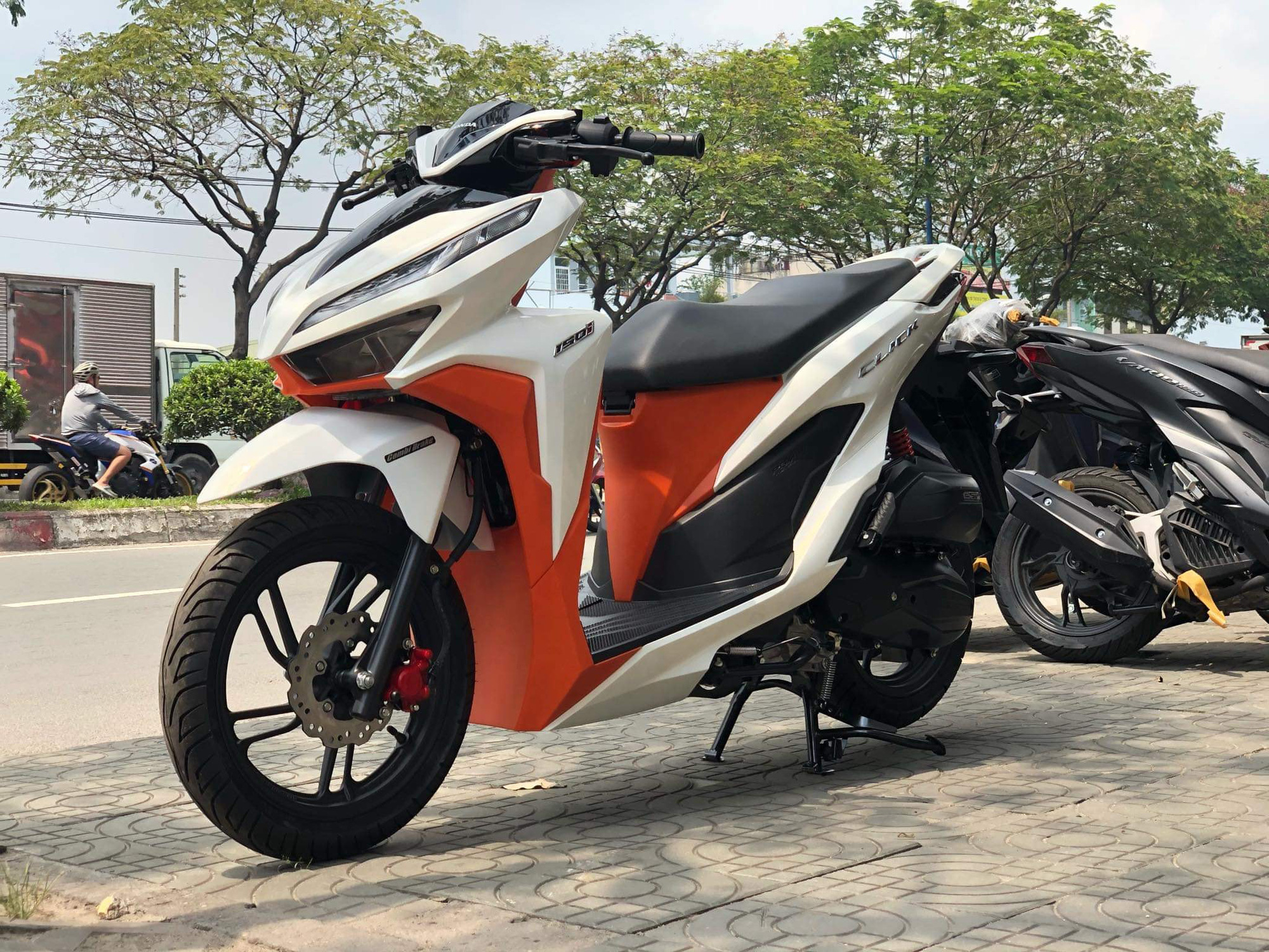 Honda Click 2019 tại Thái Lan có bản nâng cấp giá từ 389 triệu đồng