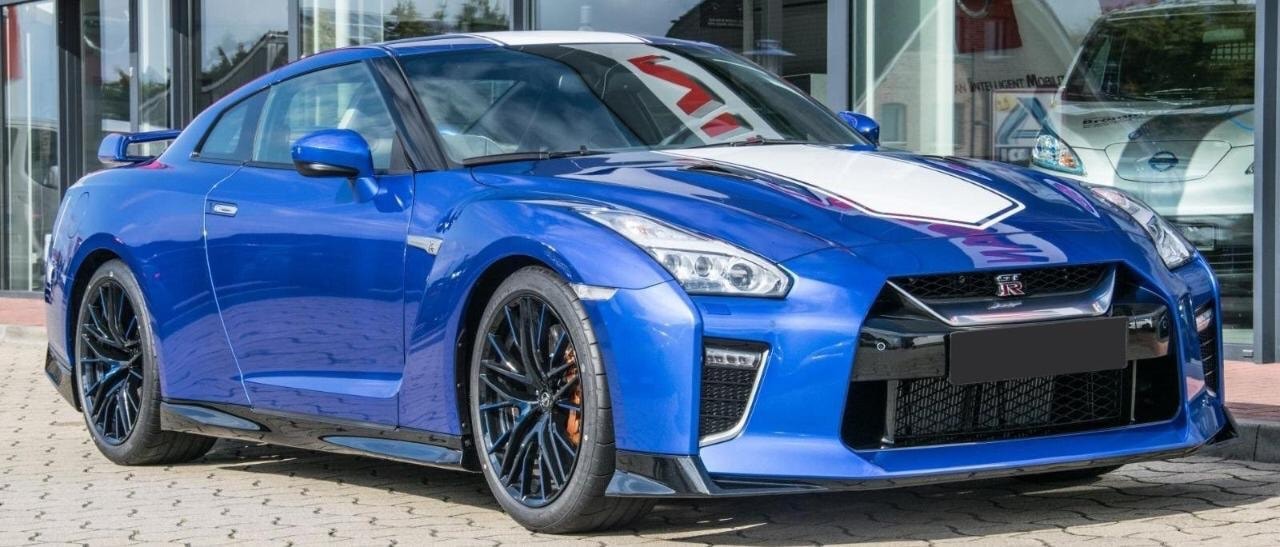 Nissan Gt-R Phiên Bản Giới Hạn 'Chào Hàng' Đại Gia Việt, Giá Hơn 4,6 Tỷ Đồng